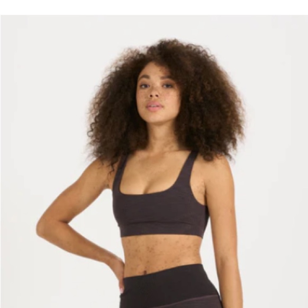 Vuori daily bra